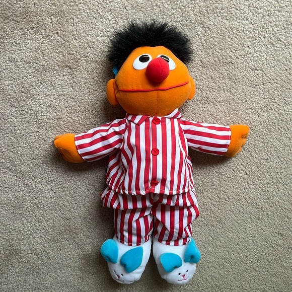 Vintage Tyco Sesame Street Sing & Snore Ernie Plush Toy - Picture 3 of 14